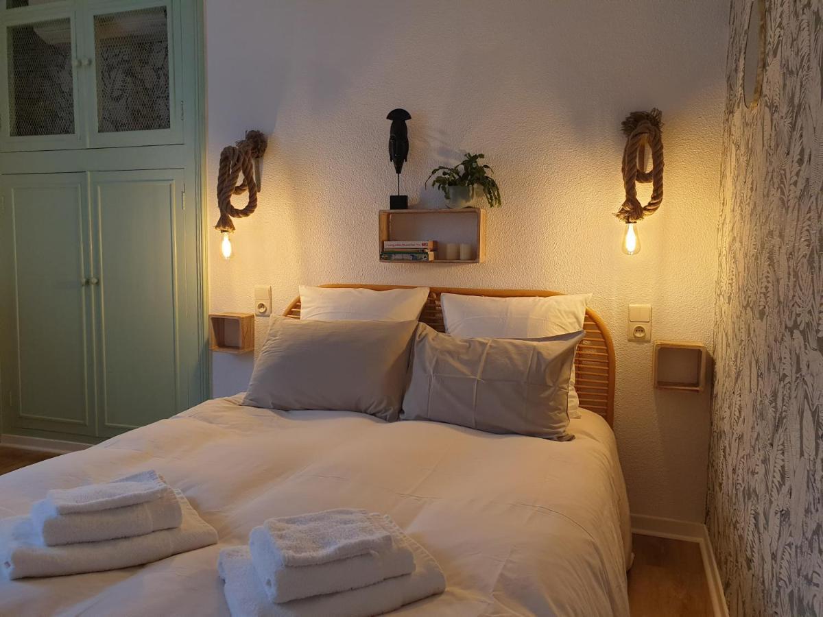 Chambres D'Hotes Et Gites- L'Abri Sous Roche Tautavel Exterior foto