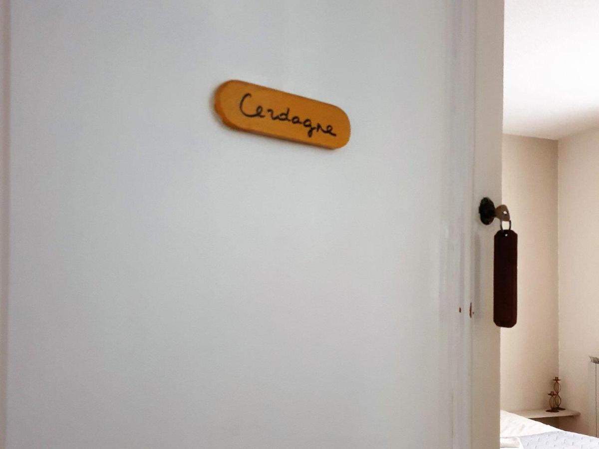 Chambres D'Hotes Et Gites- L'Abri Sous Roche Tautavel Exterior foto